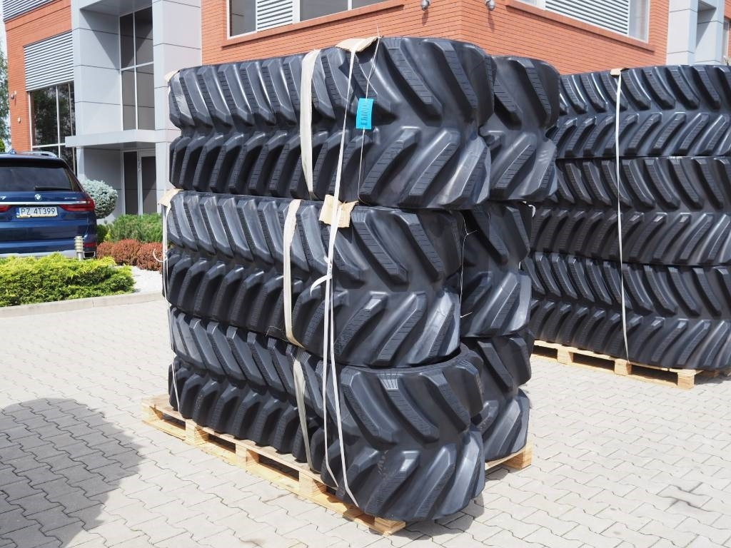 Vikšrai - Žemės ūkio technika John Deere 8RX / Rubber belt / track / rear / 24" / 610mm: foto 8