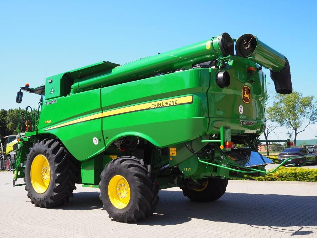 John Deere S780 + 730X - Derliaus nuėmimo kombainas: foto 2 John Deere S780 + 730X - Derliaus nuėmimo kombainas: foto 2