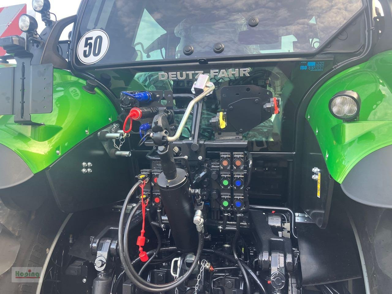 Deutz-Fahr 6180 TTV 30 Jahre Edition - Traktorius: foto 4 Deutz-Fahr 6180 TTV 30 Jahre Edition - Traktorius: foto 4