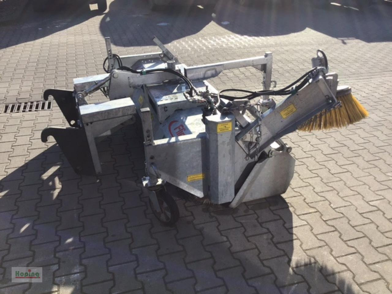 Fliegl 2300mm/Atlas SW - Rotacinė šluota: foto 4 Fliegl 2300mm/Atlas SW - Rotacinė šluota: foto 4