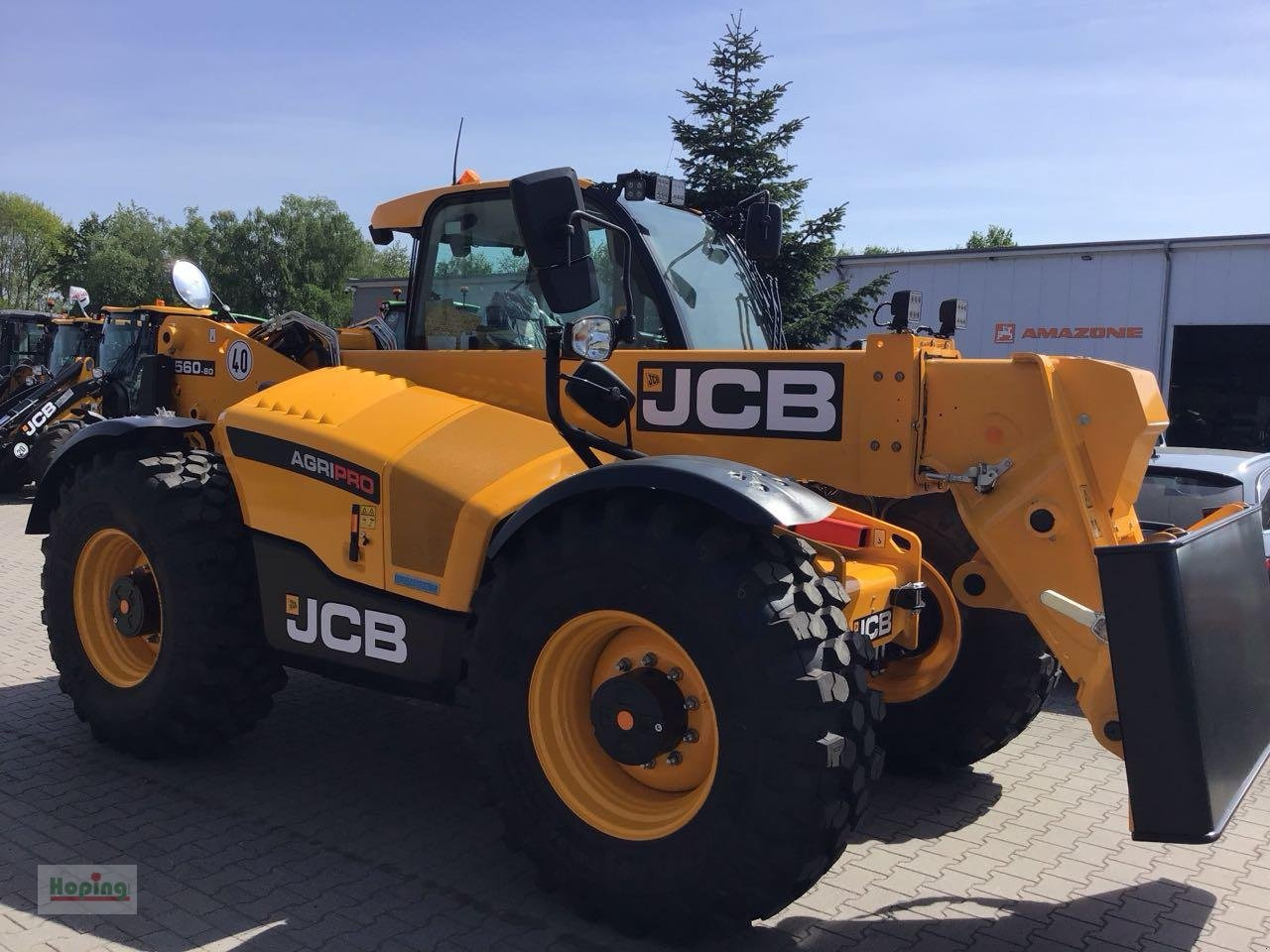 JCB 560-80 AGRI PRO - Teleskopinis krautuvas: foto 3 JCB 560-80 AGRI PRO - Teleskopinis krautuvas: foto 3