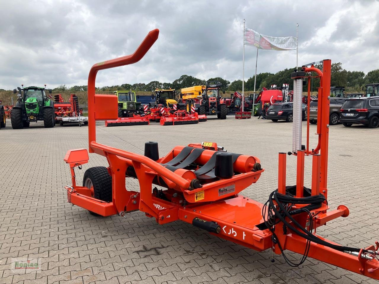 Kubota WR1400 - Vyniotuvas: foto 5 Kubota WR1400 - Vyniotuvas: foto 5