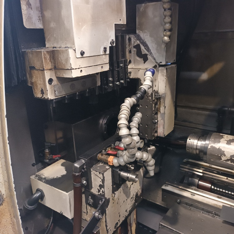 Tornio a controllo numerico Chiah Chyun-Müller KBS-2532M - Metalo tekinimo staklės: foto 2 Tornio a controllo numerico Chiah Chyun-Müller KBS-2532M - Metalo tekinimo staklės: foto 2