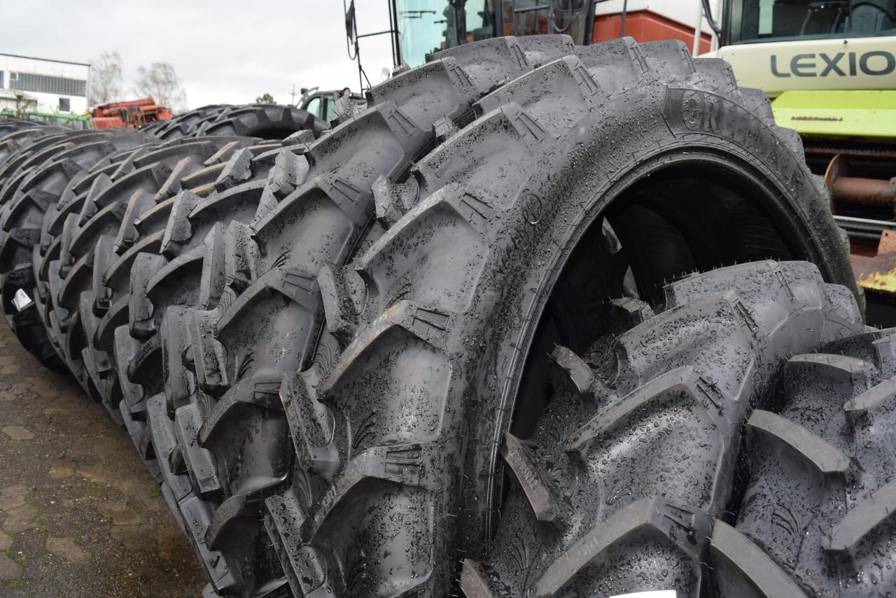 270/95R48 *GRI* - Padanga: foto 1 270/95R48 *GRI* - Padanga: foto 1