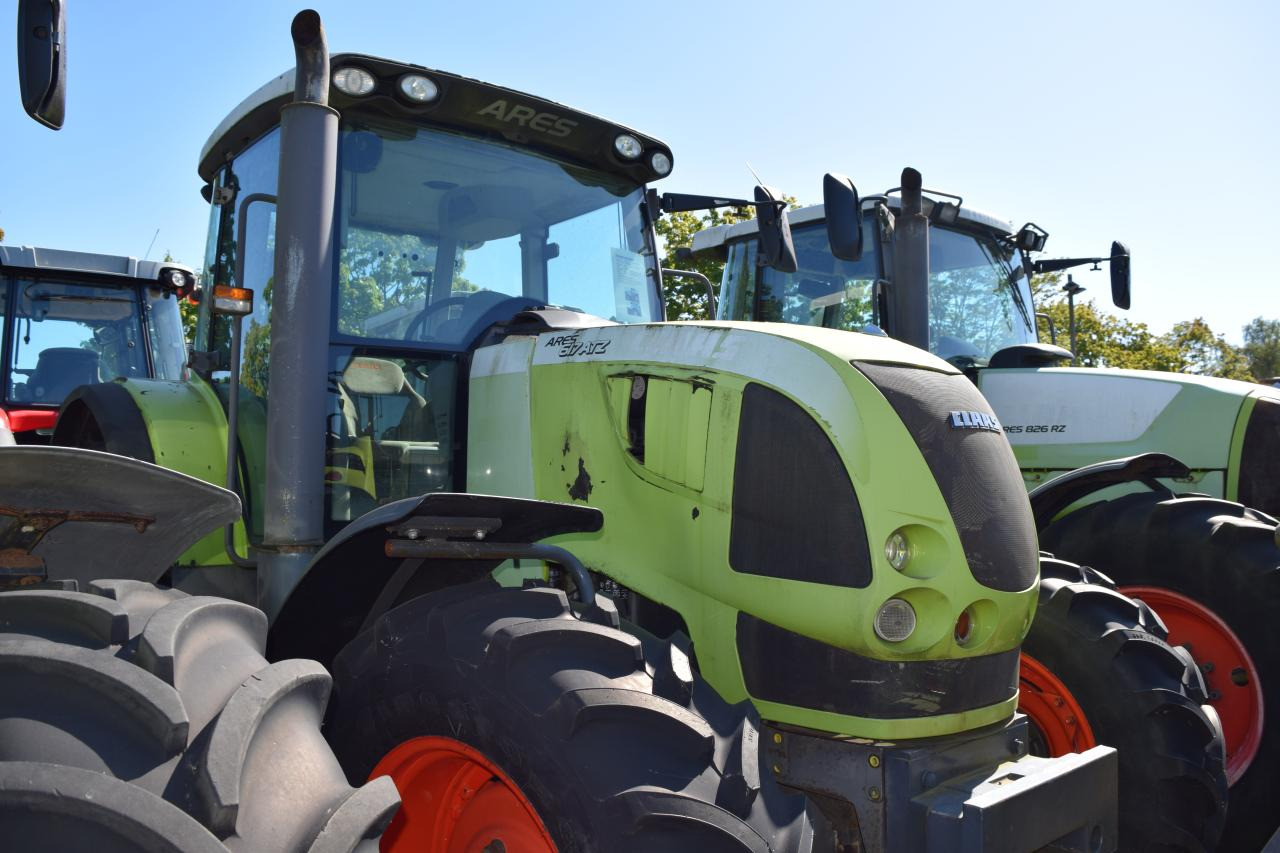 CLAAS Ares 617 ATZ - Traktorius: foto 2 CLAAS Ares 617 ATZ - Traktorius: foto 2