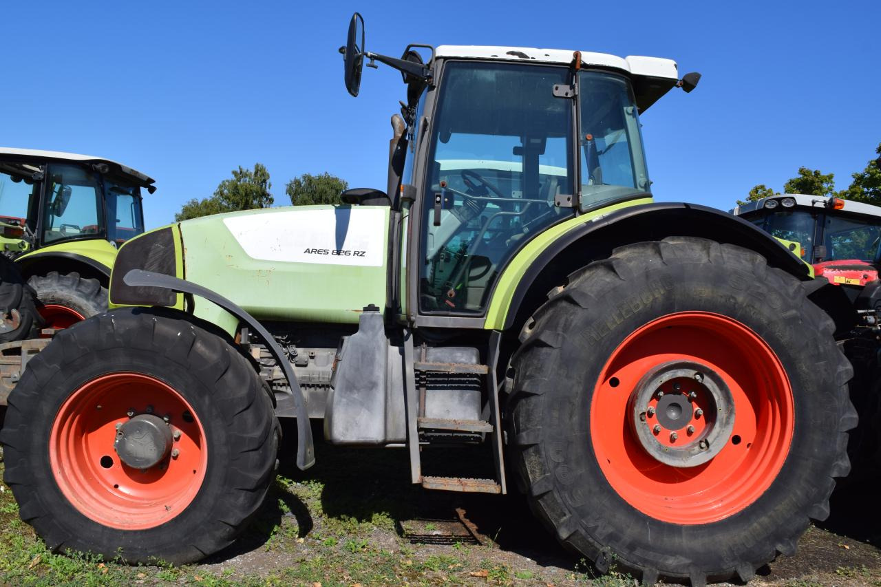 CLAAS Ares 826 RZ - Traktorius: foto 2 CLAAS Ares 826 RZ - Traktorius: foto 2