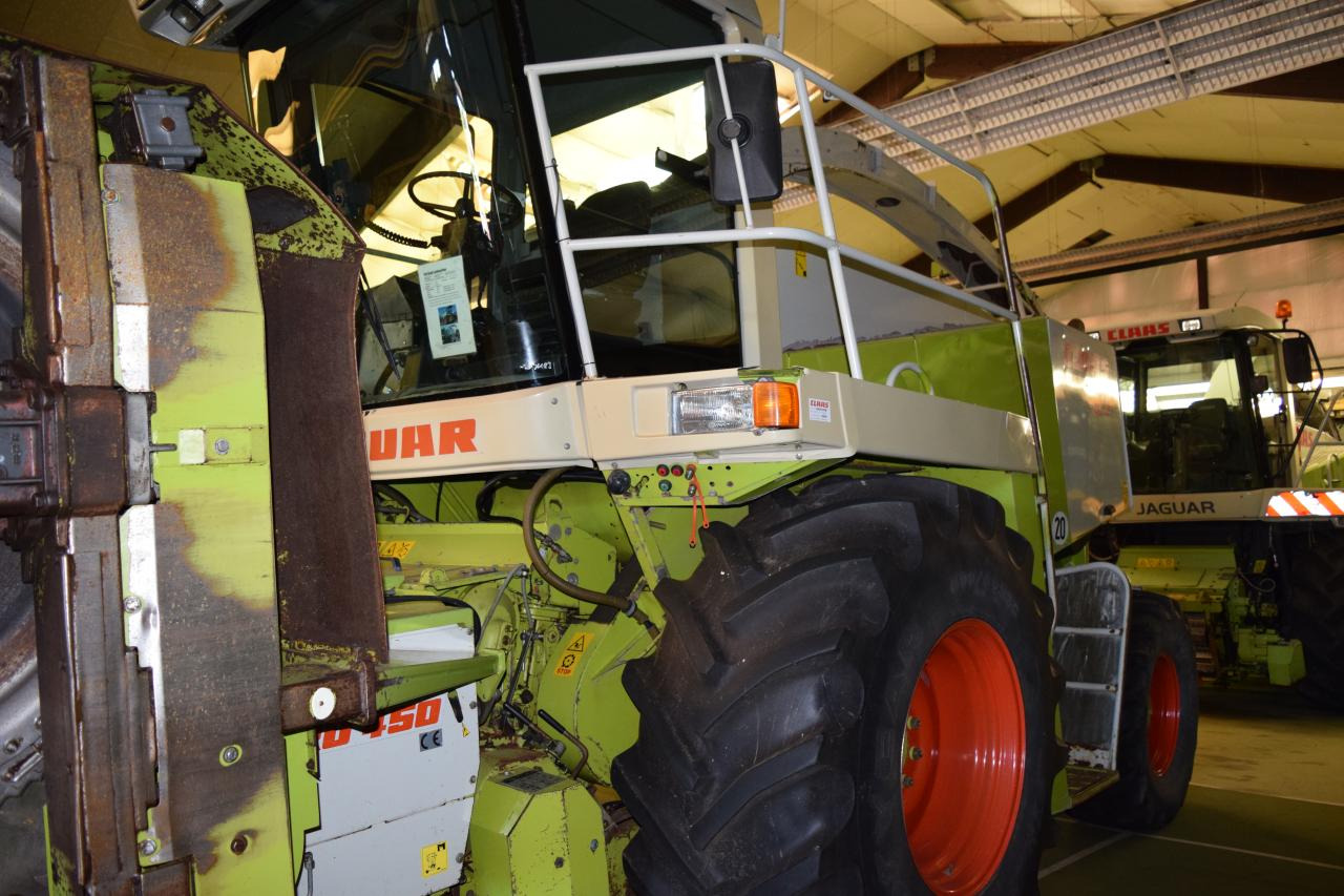CLAAS Jaguar 820 - Pašarų kombainas: foto 5 CLAAS Jaguar 820 - Pašarų kombainas: foto 5