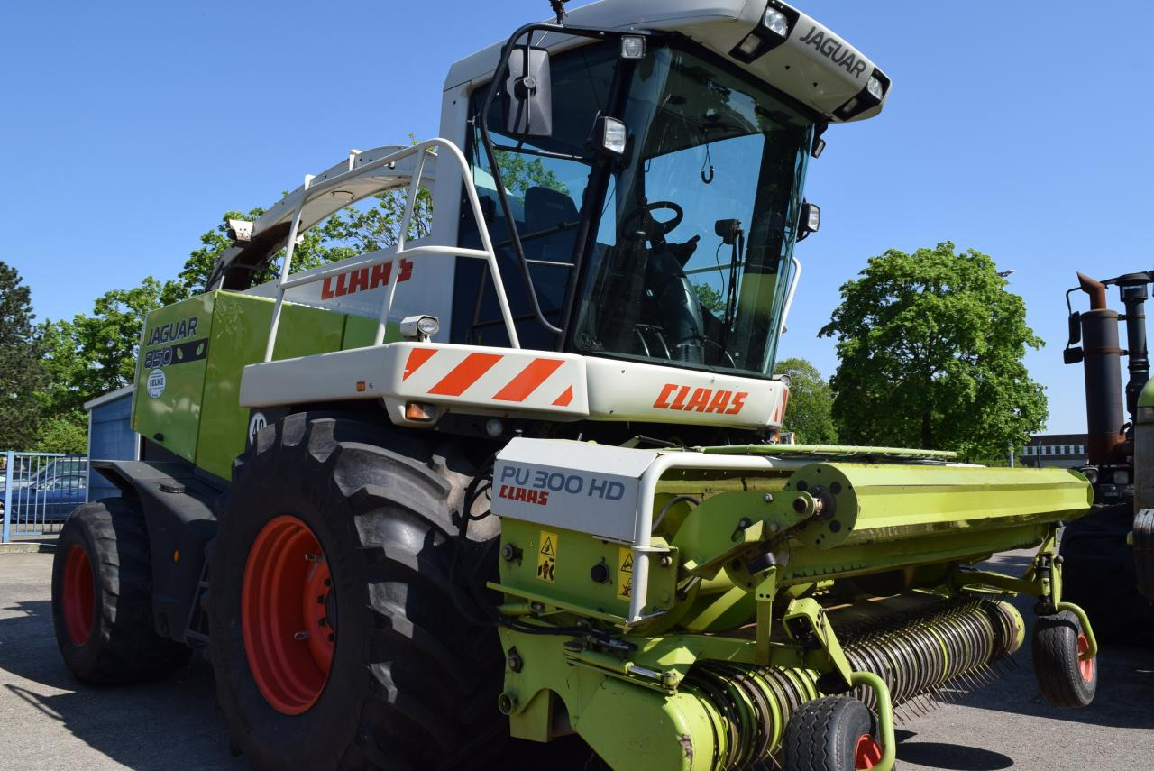 CLAAS Jaguar 850 Speedstar - Pašarų kombainas: foto 1 CLAAS Jaguar 850 Speedstar - Pašarų kombainas: foto 1