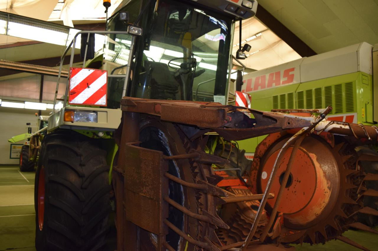 CLAAS Jaguar 860 - Pašarų kombainas: foto 3 CLAAS Jaguar 860 - Pašarų kombainas: foto 3