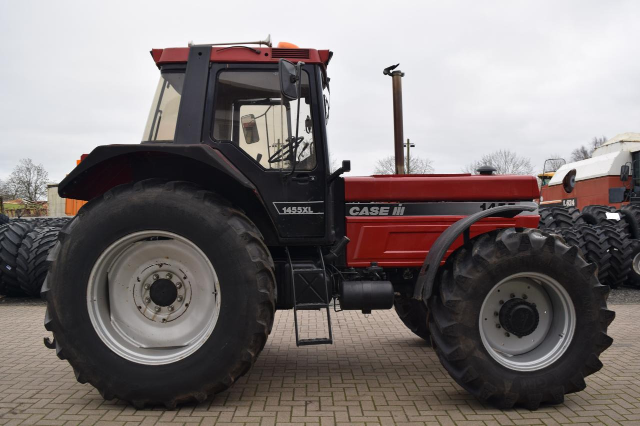Case-IH 1455 XL A - Traktorius: foto 2 Case-IH 1455 XL A - Traktorius: foto 2