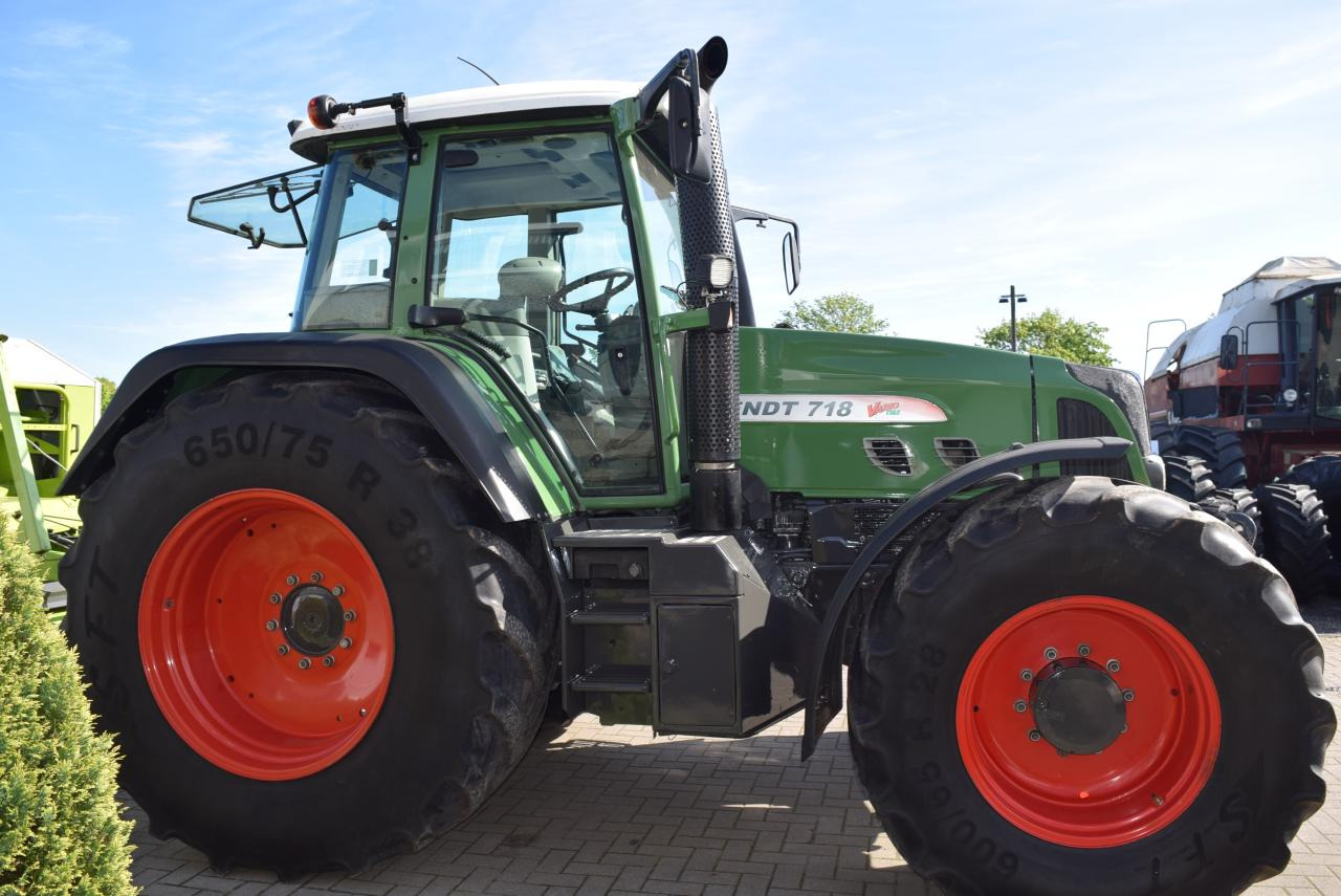 Fendt 718 Vario TMS - Traktorius: foto 2 Fendt 718 Vario TMS - Traktorius: foto 2