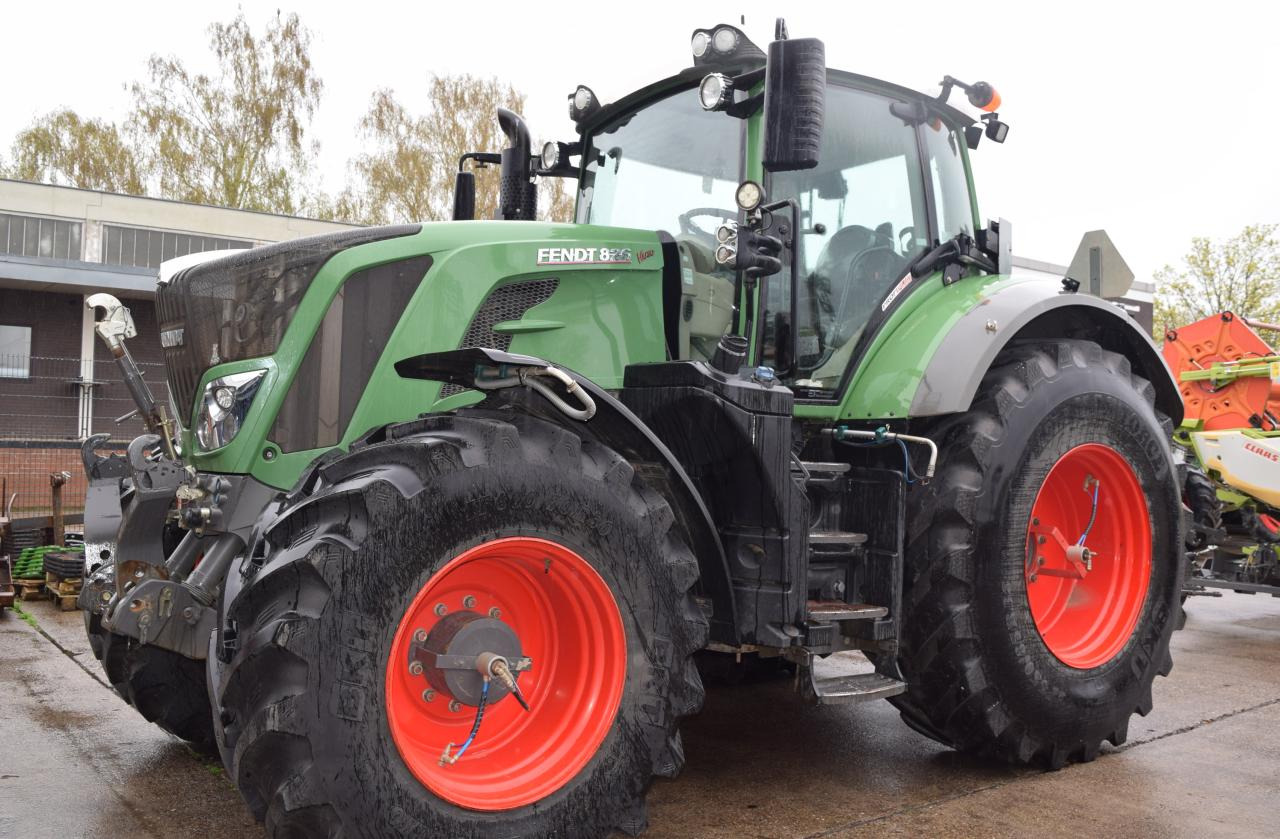 Fendt 826 Vario ProfiPlus - Traktorius: foto 2 Fendt 826 Vario ProfiPlus - Traktorius: foto 2