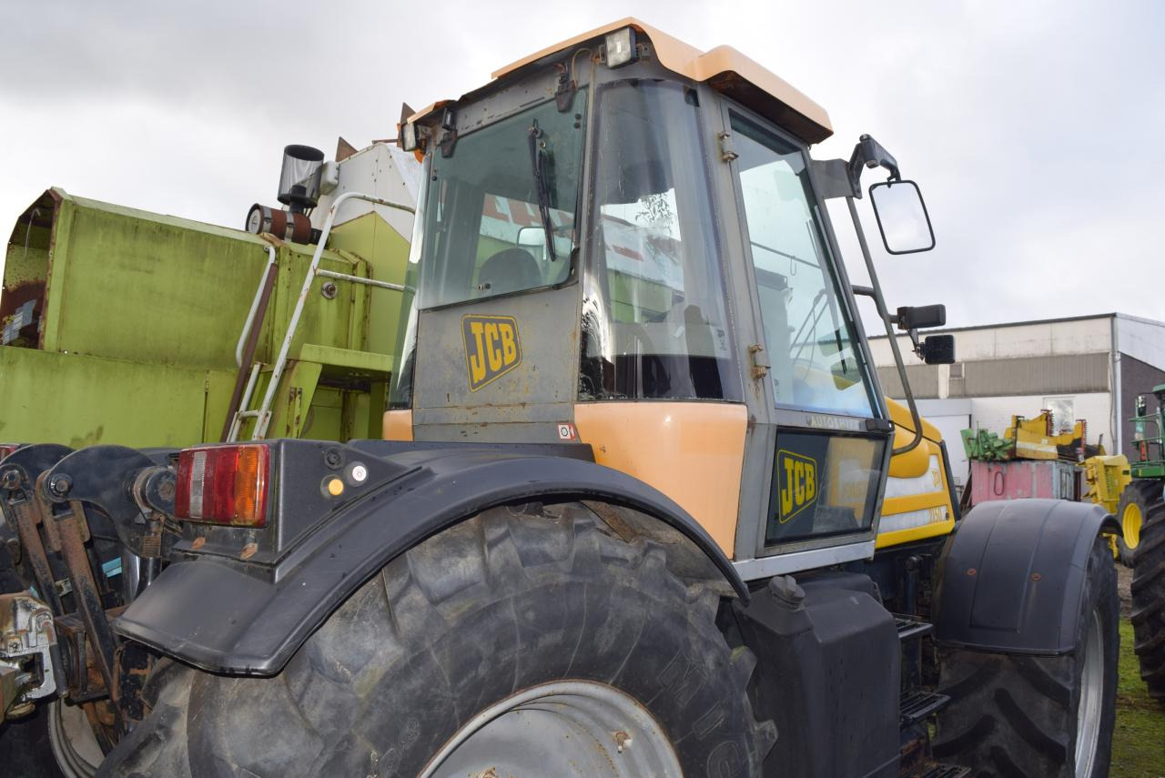 JCB Fastrac 2150 - Traktorius: foto 4 JCB Fastrac 2150 - Traktorius: foto 4