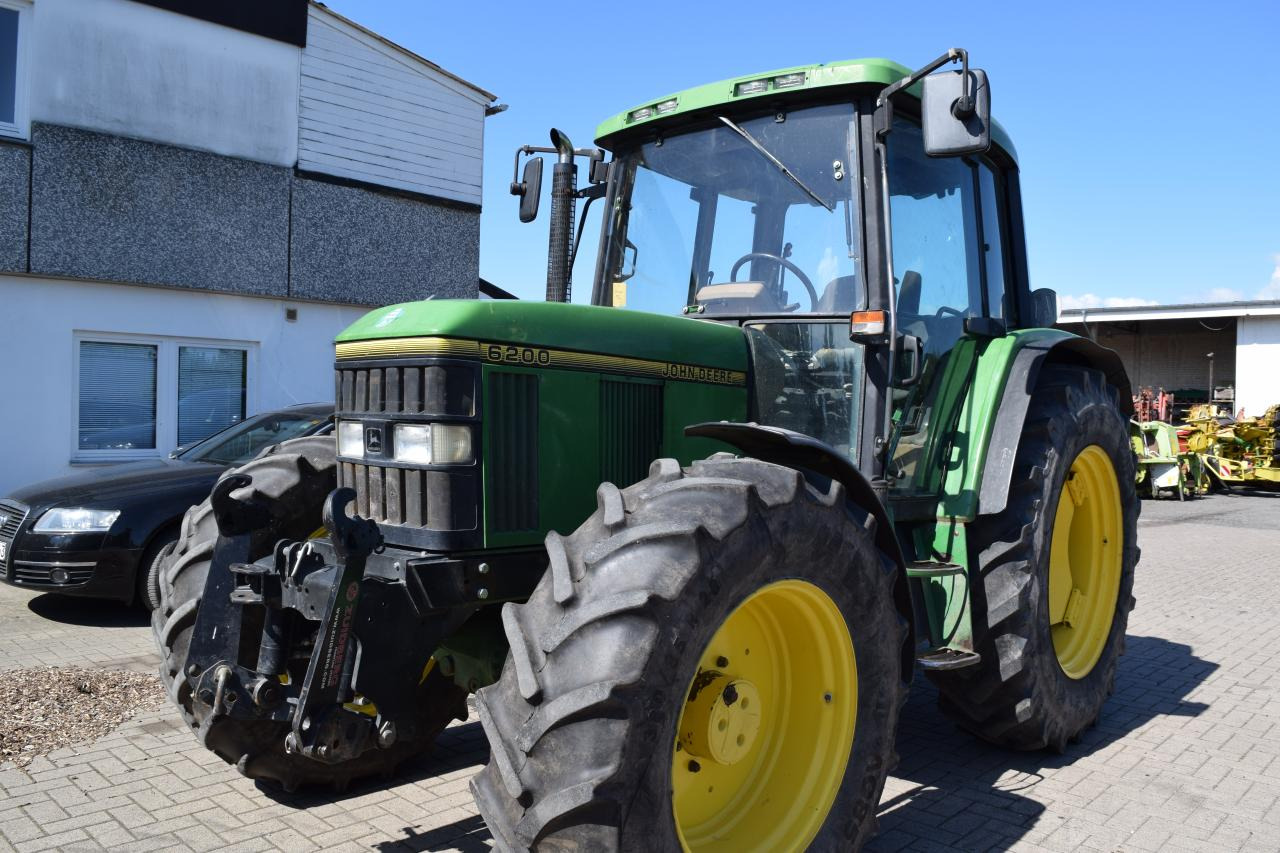 John Deere 6200 - Traktorius: foto 2 John Deere 6200 - Traktorius: foto 2