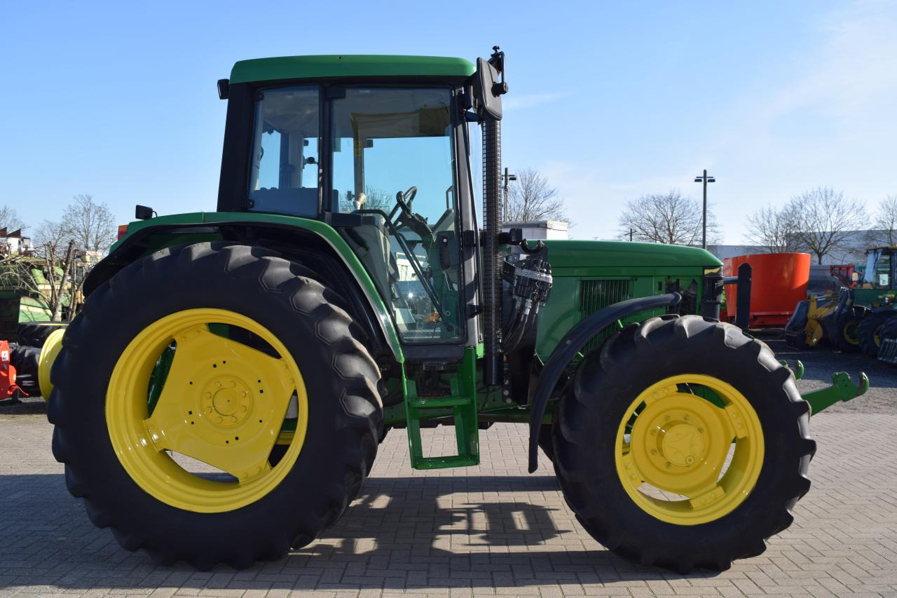 John Deere 6410 - Traktorius: foto 4 John Deere 6410 - Traktorius: foto 4