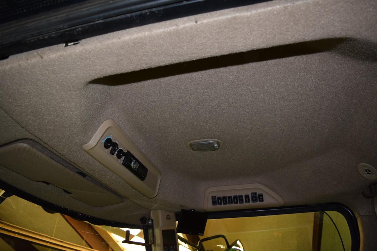 Derliaus nuėmimo kombainas John Deere T 660 HM: foto 8