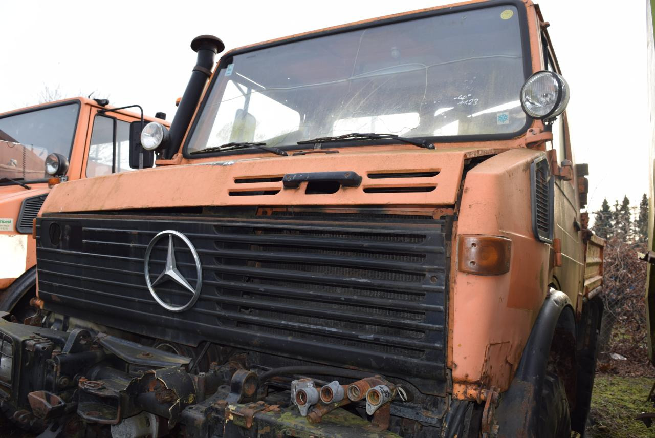 Mercedes-Benz Unimog U 1200 - Komunalinė/ Specializuota technika: foto 2 Mercedes-Benz Unimog U 1200 - Komunalinė/ Specializuota technika: foto 2