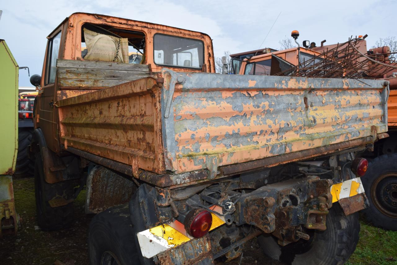 Mercedes-Benz Unimog U 1200 - Komunalinė/ Specializuota technika: foto 4 Mercedes-Benz Unimog U 1200 - Komunalinė/ Specializuota technika: foto 4