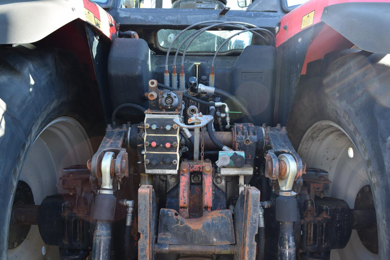 Massey Ferguson MF 8250 - Traktorius: foto 5 Massey Ferguson MF 8250 - Traktorius: foto 5