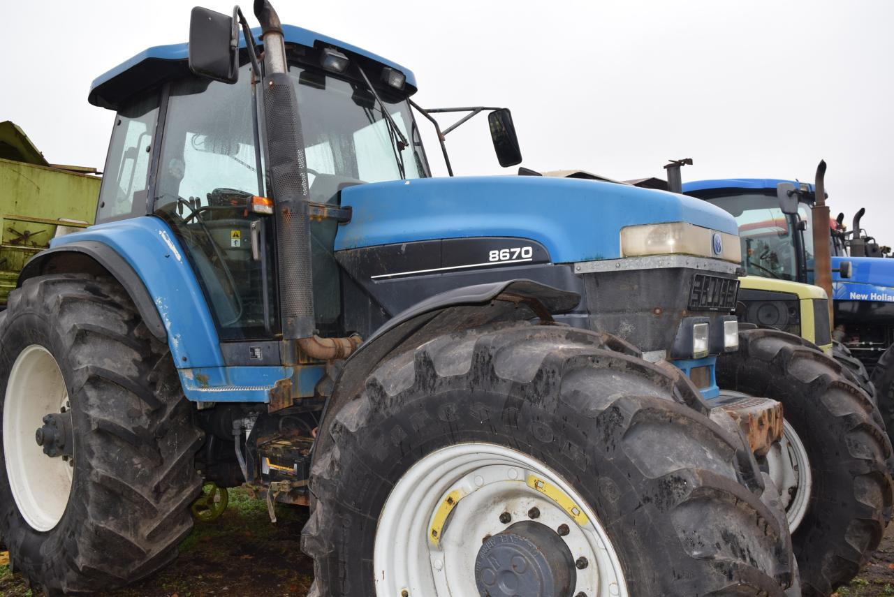New Holland 8670 TA - Traktorius: foto 2 New Holland 8670 TA - Traktorius: foto 2