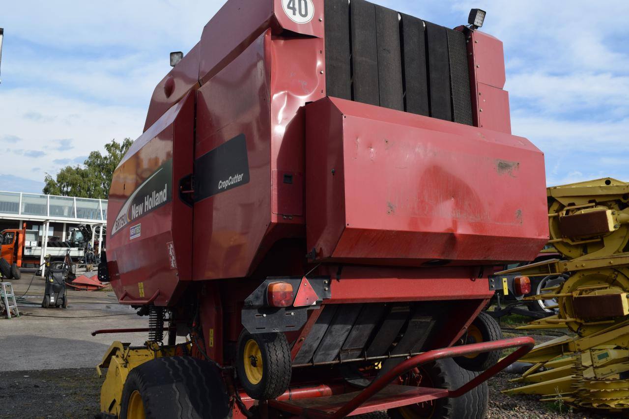 New Holland BR 750 CropCutter - Ruloninis presas: foto 5 New Holland BR 750 CropCutter - Ruloninis presas: foto 5