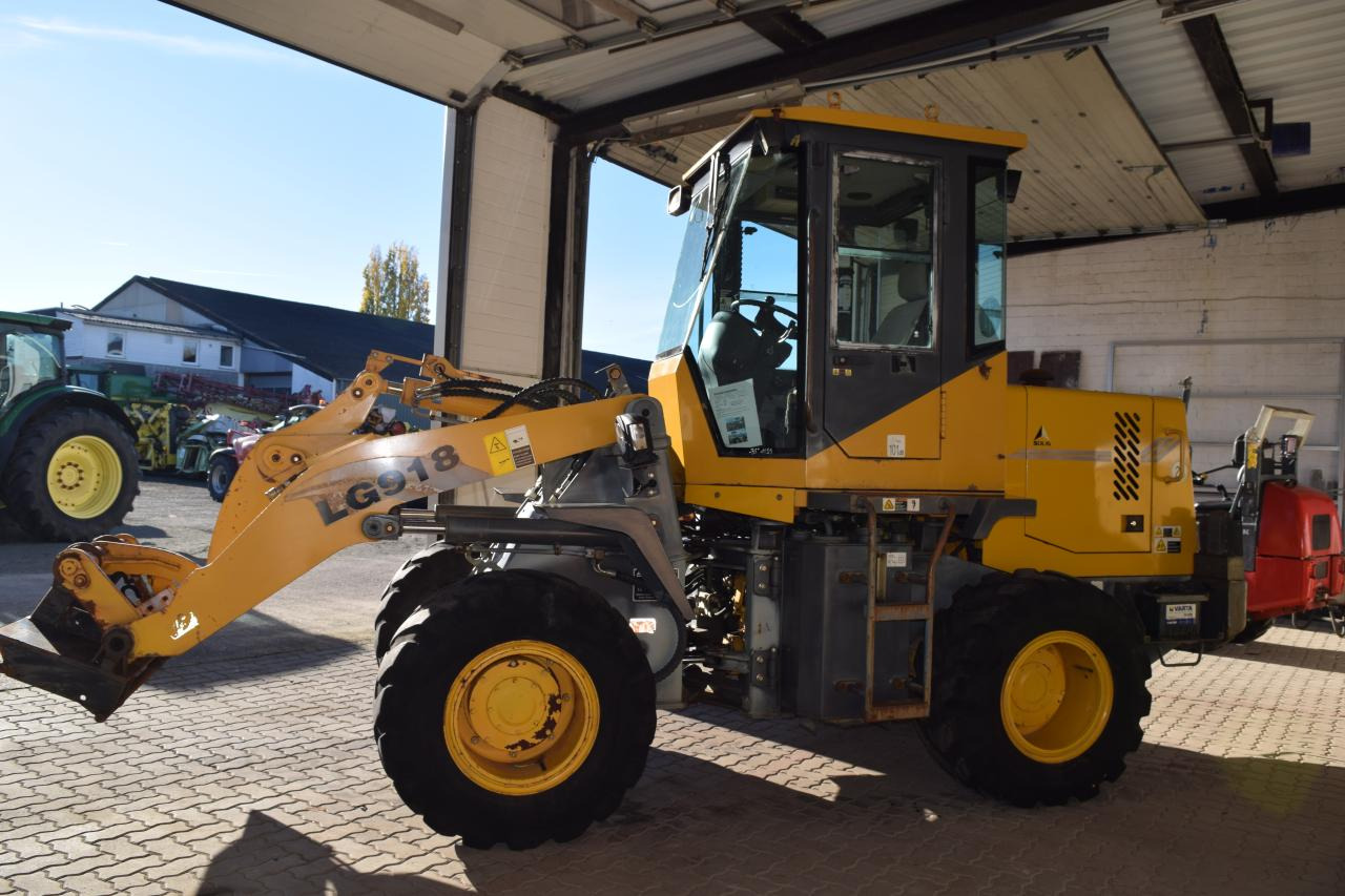 SDLG LG 918 - Ratinis krautuvas: foto 1 SDLG LG 918 - Ratinis krautuvas: foto 1