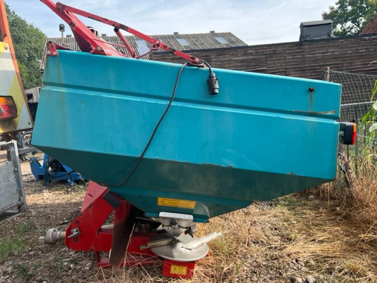 Sulky Burel DPX 2004 - Trąšų barstytuvas: foto 2 Sulky Burel DPX 2004 - Trąšų barstytuvas: foto 2