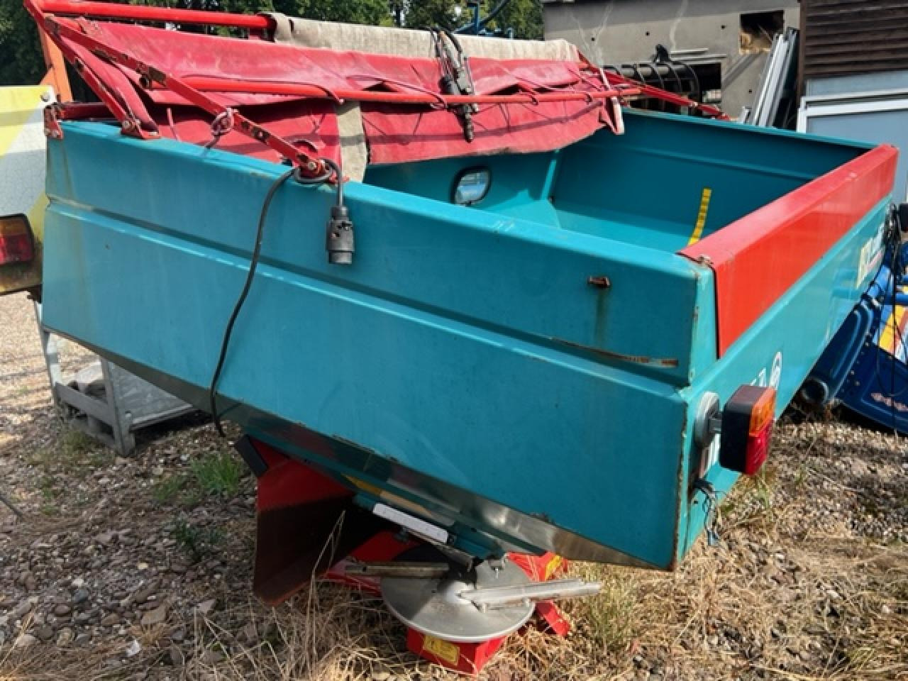 Sulky Burel DPX 2004 - Trąšų barstytuvas: foto 3 Sulky Burel DPX 2004 - Trąšų barstytuvas: foto 3