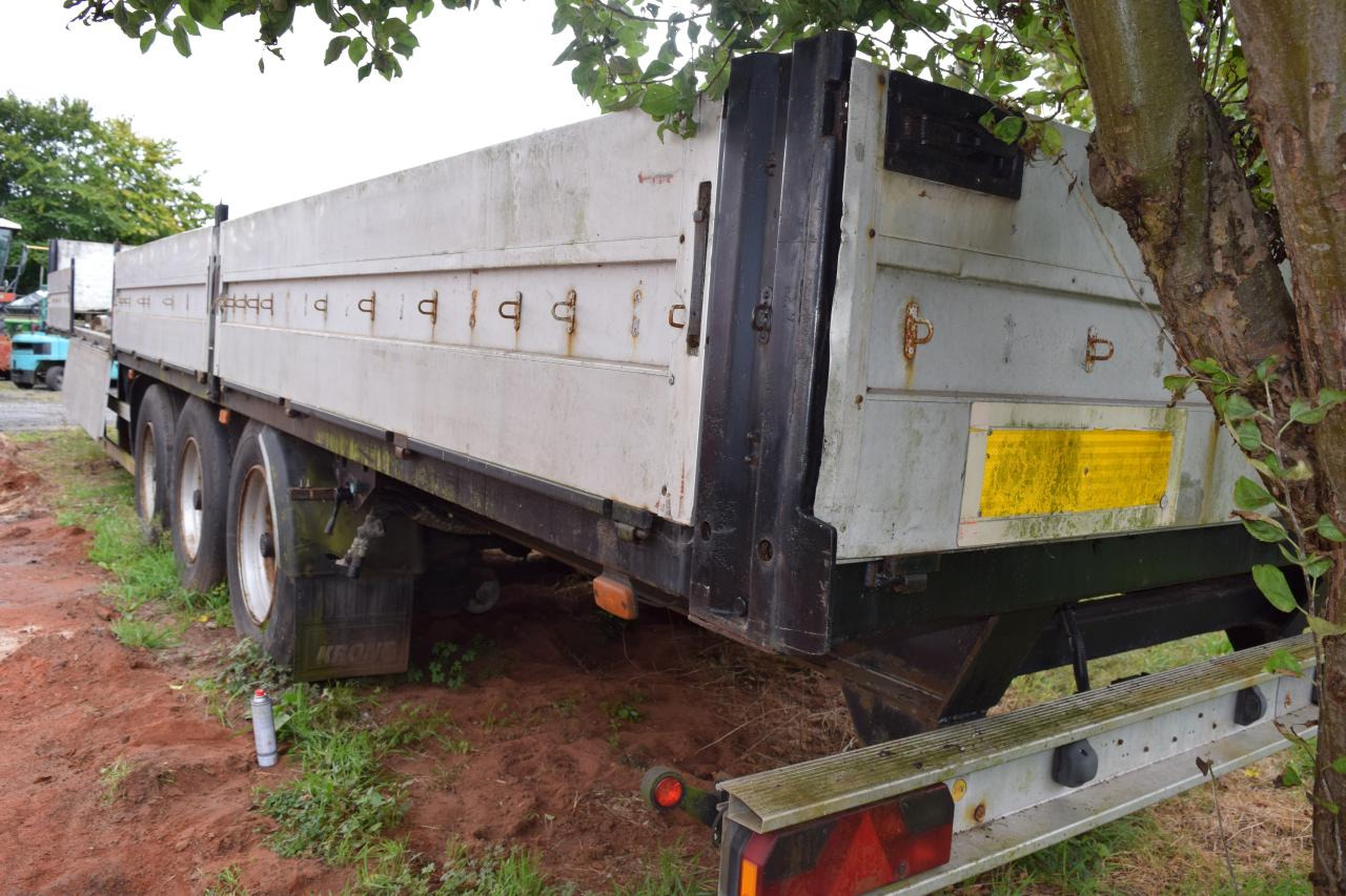 Wielton PTS 34.100 - Tentinė priekaba: foto 3 Wielton PTS 34.100 - Tentinė priekaba: foto 3