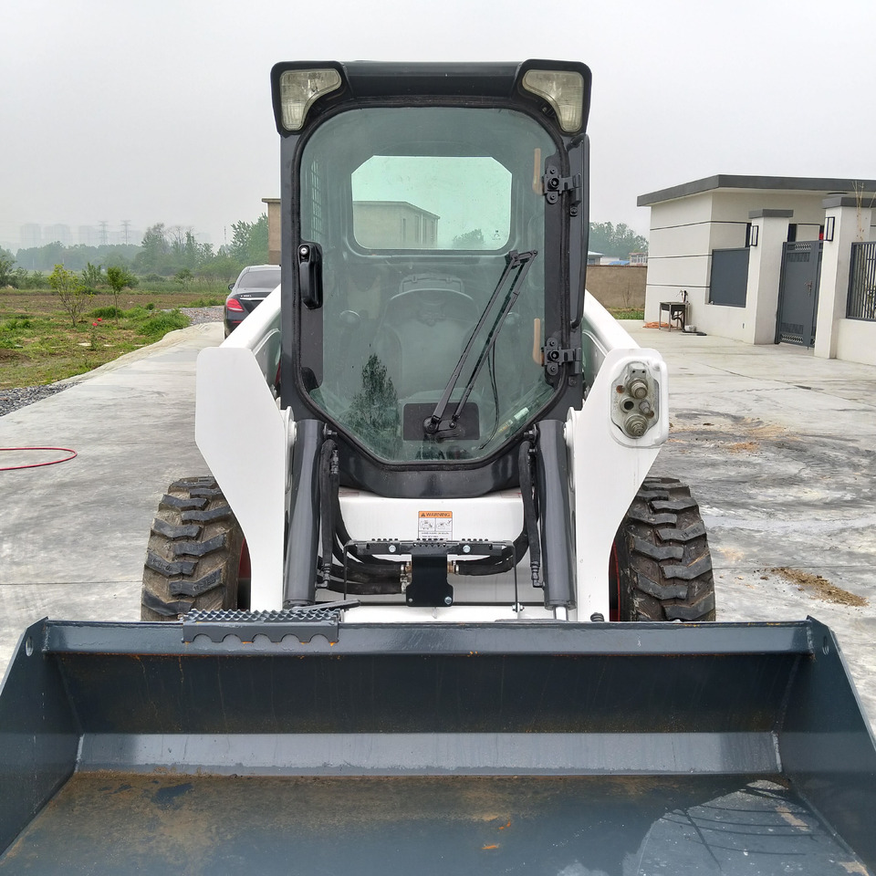 BOBCAT S550 - Mini krautuvas: foto 4 BOBCAT S550 - Mini krautuvas: foto 4