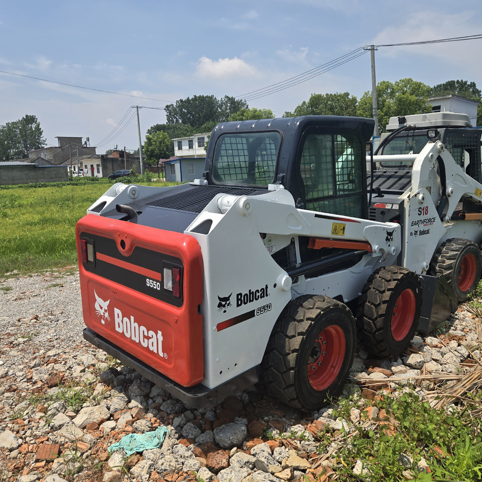 BOBCAT S550 - Mini krautuvas: foto 5 BOBCAT S550 - Mini krautuvas: foto 5