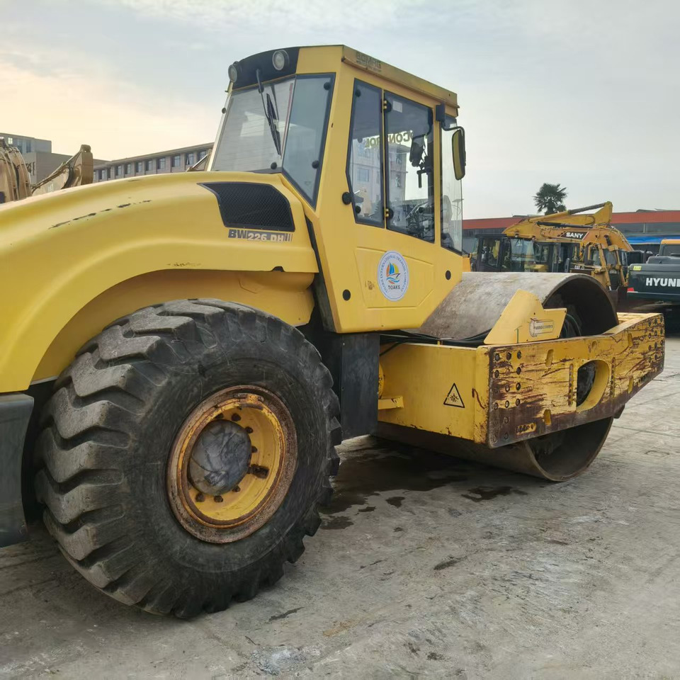 BOMAG BW226DH - Asfalto volus: foto 4 BOMAG BW226DH - Asfalto volus: foto 4