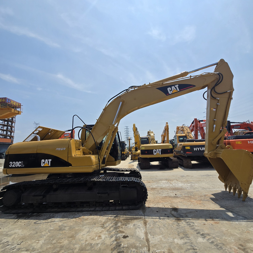 CAT 320C - Vikšrinis ekskavatorius: foto 1 CAT 320C - Vikšrinis ekskavatorius: foto 1