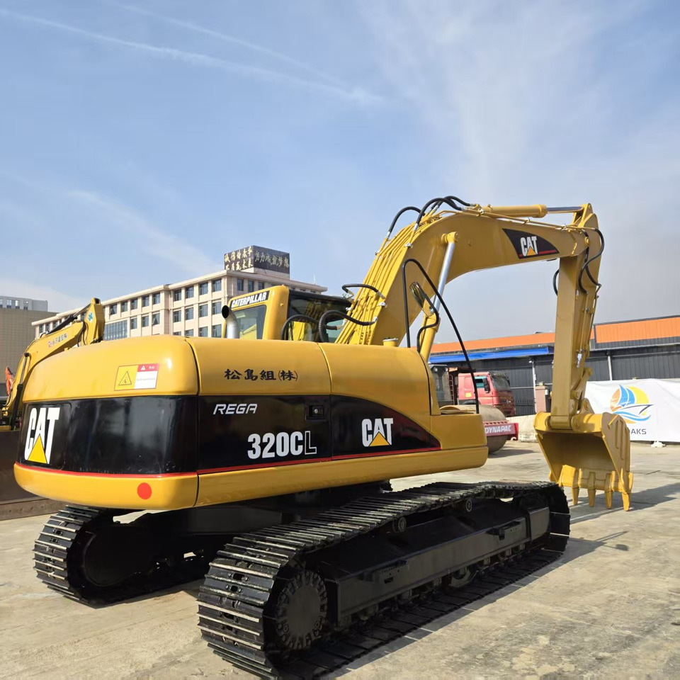 CATERPILLAR 320C - Vikšrinis ekskavatorius: foto 1 CATERPILLAR 320C - Vikšrinis ekskavatorius: foto 1