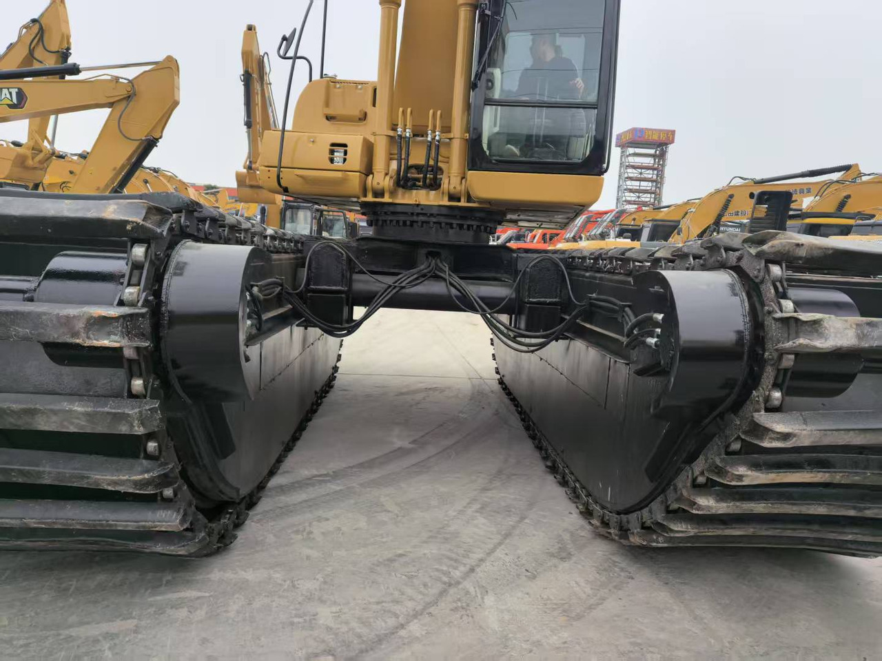 CATERPILLAR 320C boat excavator - Plaukiantis ekskavatorius: foto 5 CATERPILLAR 320C boat excavator - Plaukiantis ekskavatorius: foto 5