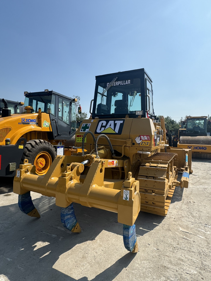 Buldozeris CATERPILLAR D6G: foto 9