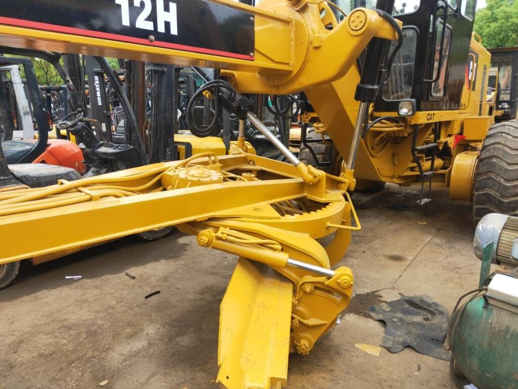 Caterpillar 12H - Greideris: foto 5 Caterpillar 12H - Greideris: foto 5