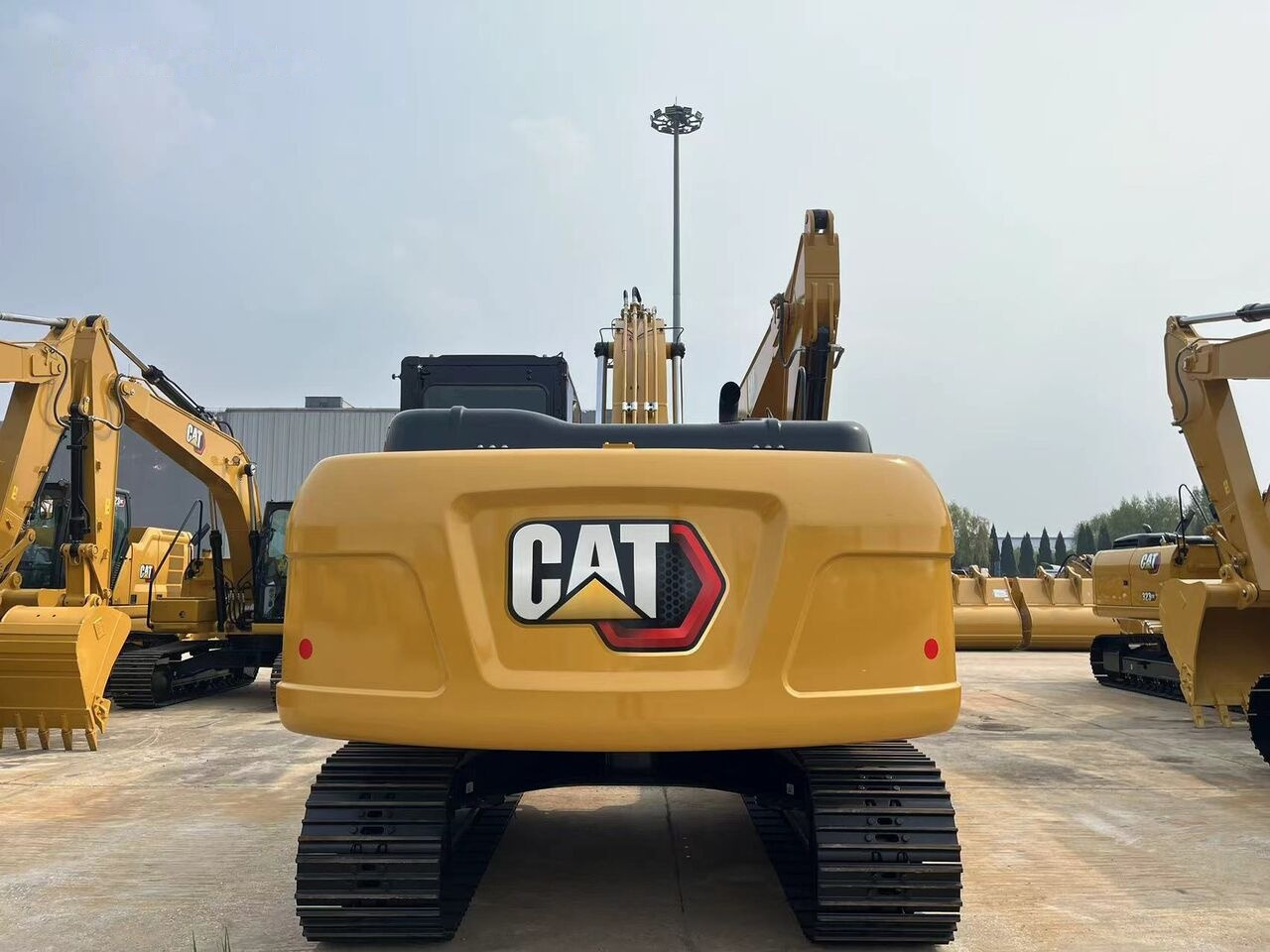 Caterpillar 320GX New machine - Vikšrinis ekskavatorius: foto 4 Caterpillar 320GX New machine - Vikšrinis ekskavatorius: foto 4
