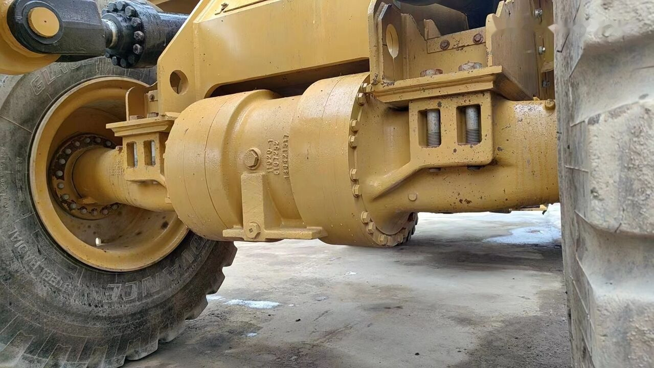 Caterpillar 950GC - Ratinis krautuvas: foto 2 Caterpillar 950GC - Ratinis krautuvas: foto 2
