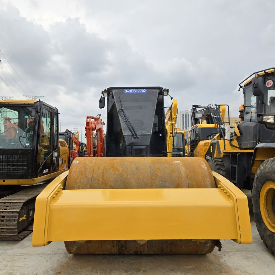 Caterpillar CS76 - Kompaktorius: foto 3 Caterpillar CS76 - Kompaktorius: foto 3