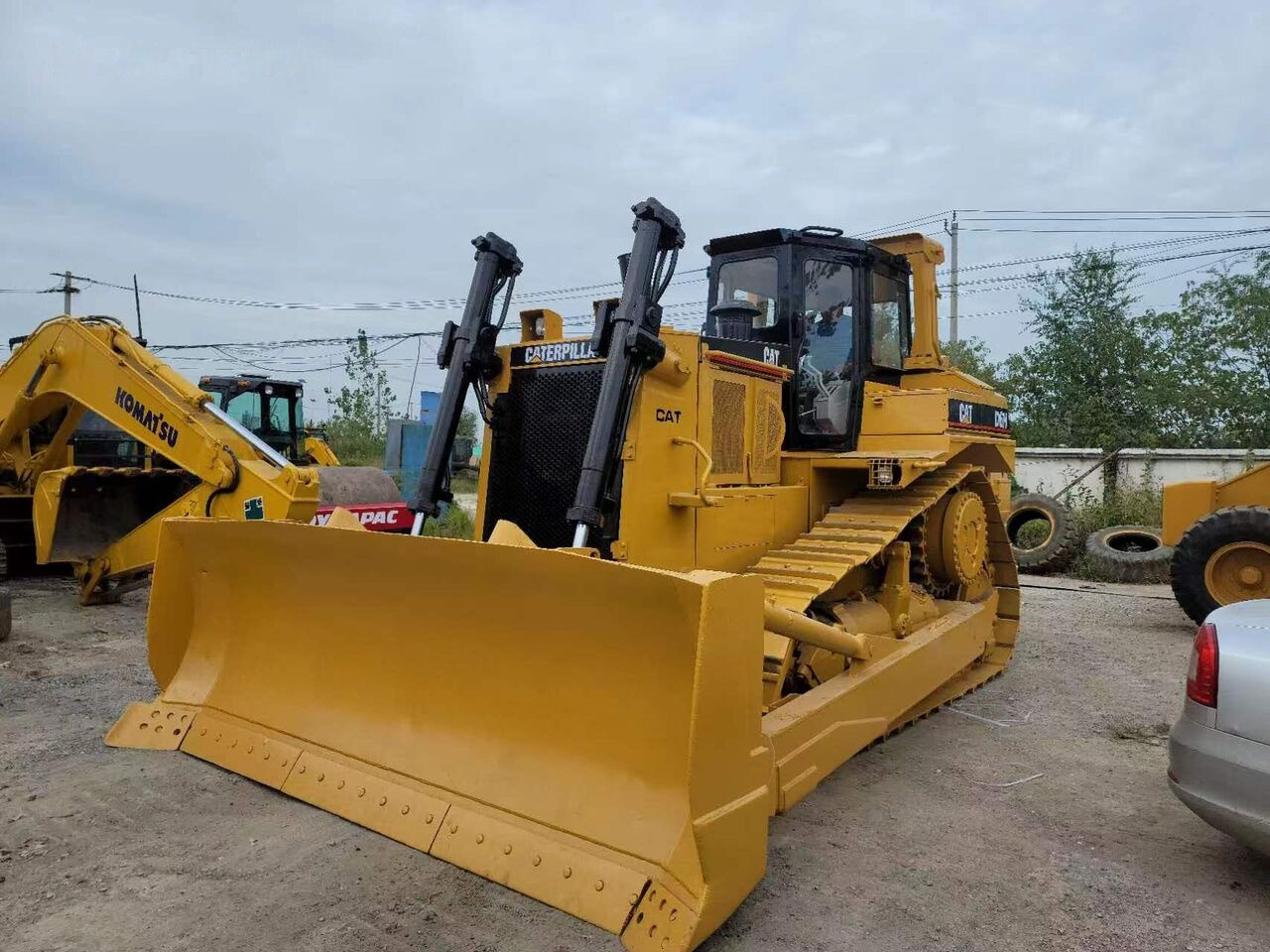 Caterpillar D6H - Buldozeris: foto 2 Caterpillar D6H - Buldozeris: foto 2