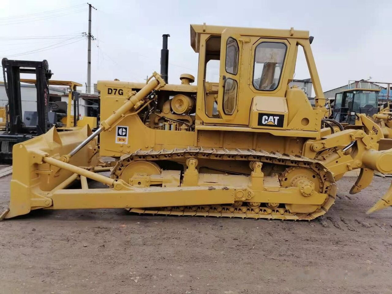 Caterpillar D7G - Buldozeris: foto 4 Caterpillar D7G - Buldozeris: foto 4