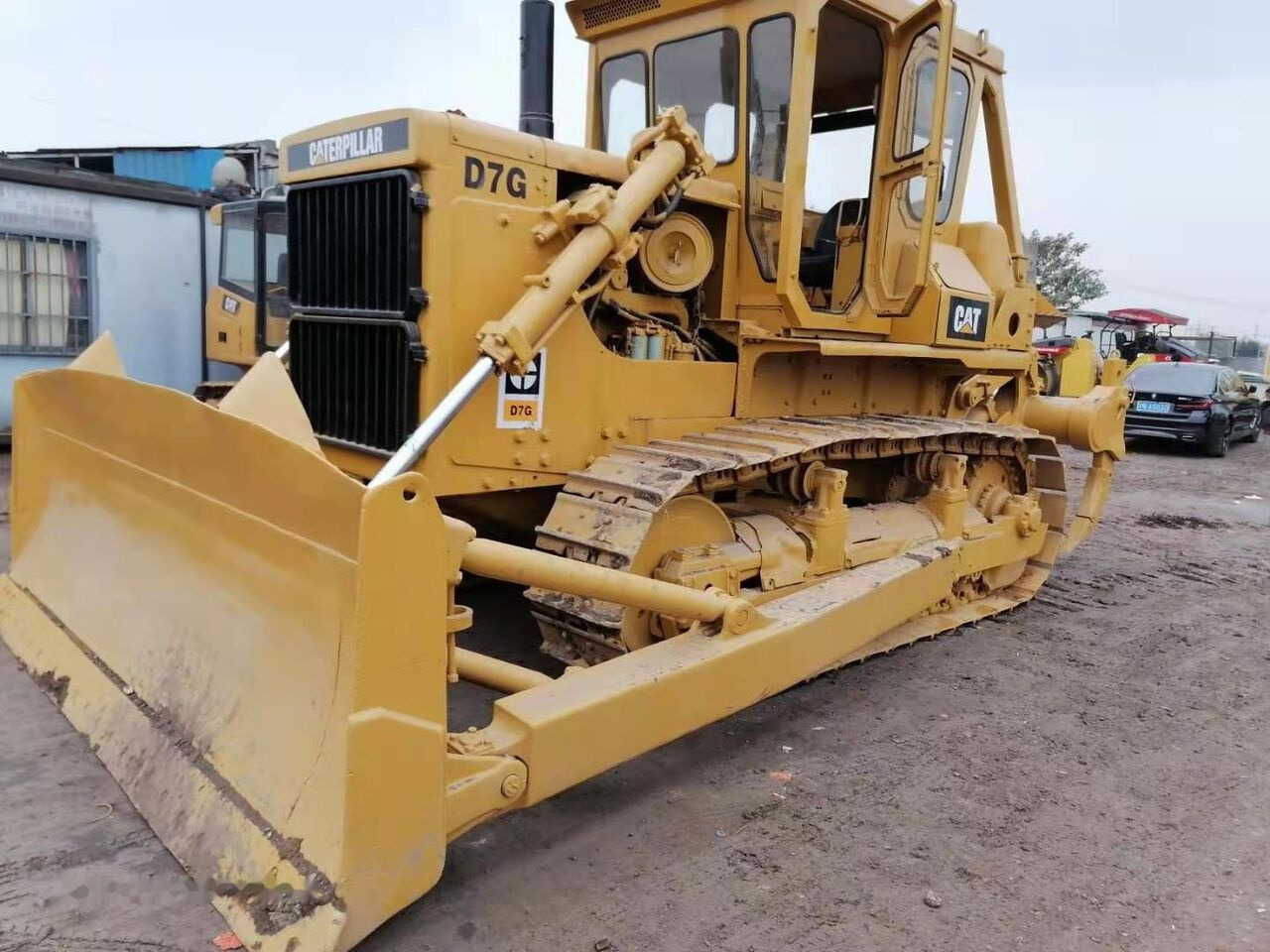 Caterpillar D7G - Buldozeris: foto 3 Caterpillar D7G - Buldozeris: foto 3
