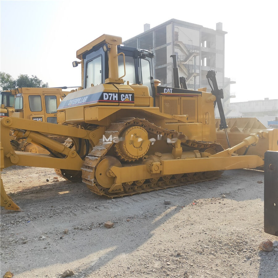 Caterpillar D7H - Buldozeris: foto 3 Caterpillar D7H - Buldozeris: foto 3