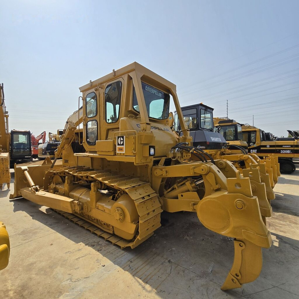 Caterpillar D8K - Buldozeris: foto 1 Caterpillar D8K - Buldozeris: foto 1