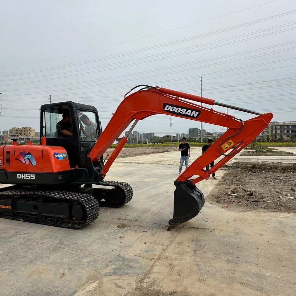 Doosan DH55 - Mini ekskavatorius: foto 5 Doosan DH55 - Mini ekskavatorius: foto 5