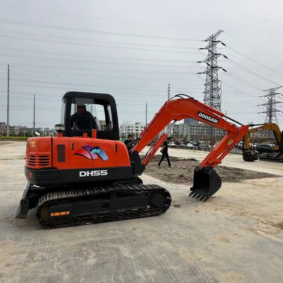 Doosan DH55 - Mini ekskavatorius: foto 1 Doosan DH55 - Mini ekskavatorius: foto 1