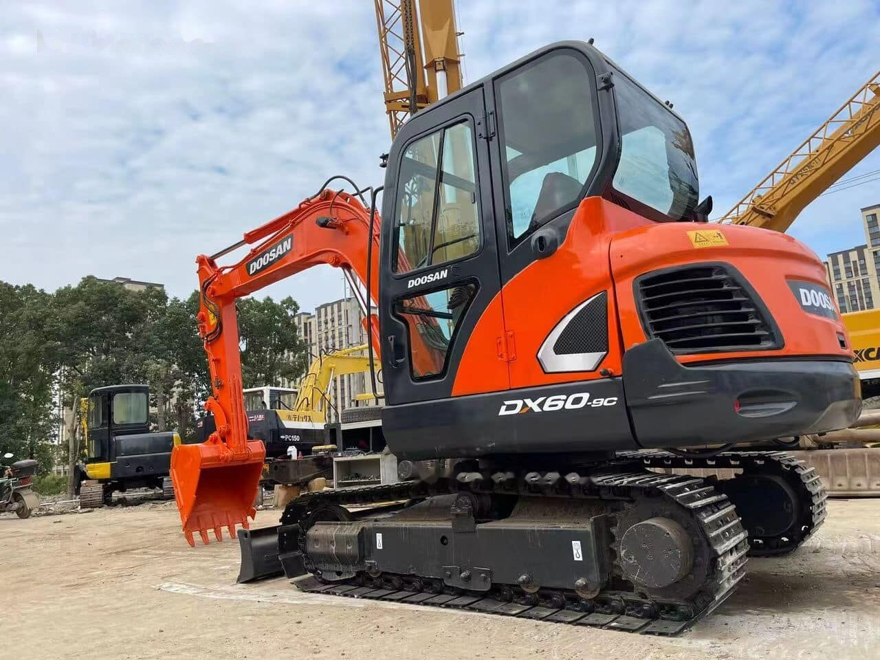 Doosan DX60 - Mini ekskavatorius: foto 2 Doosan DX60 - Mini ekskavatorius: foto 2
