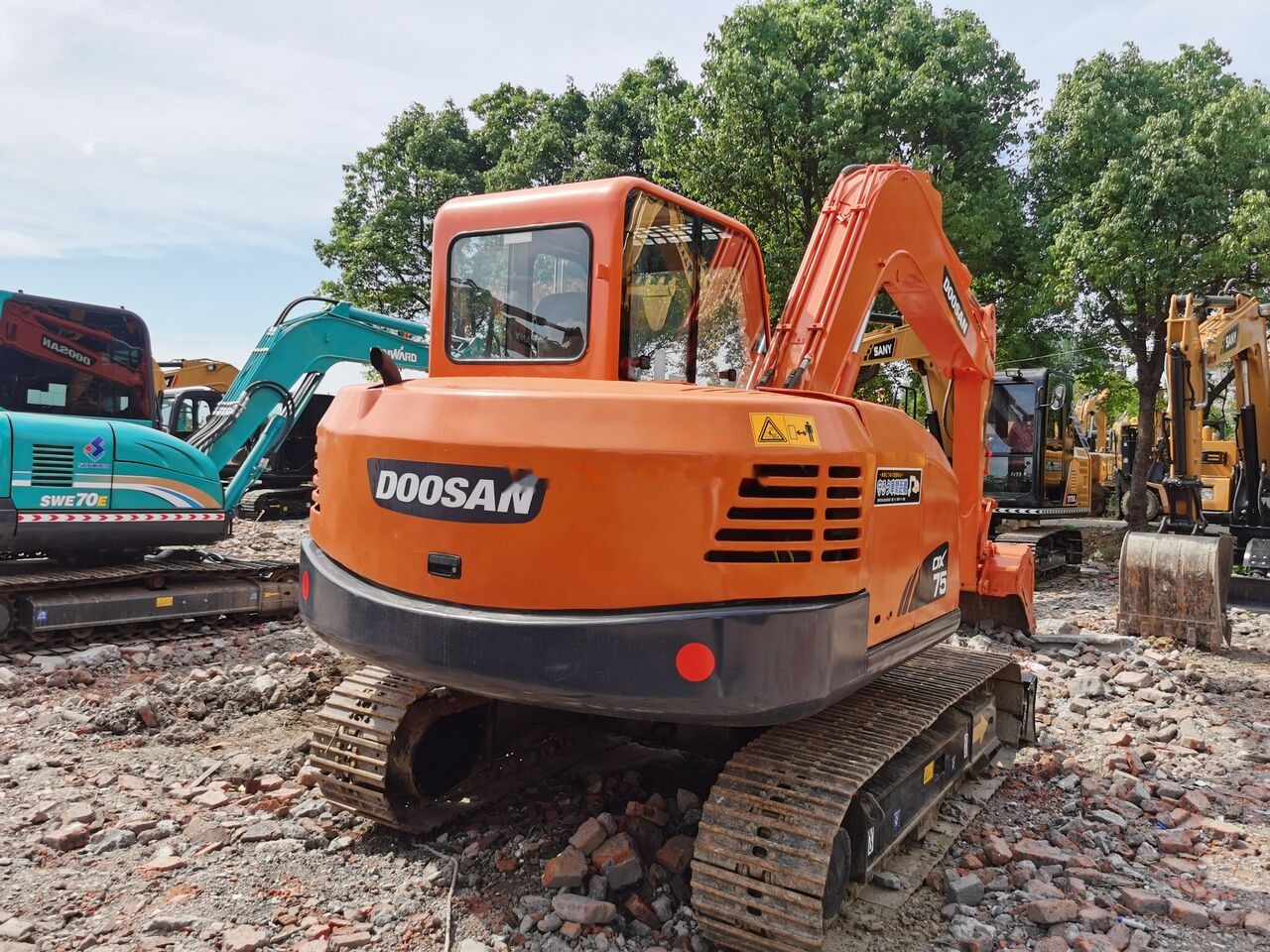Doosan DX75 - Vikšrinis ekskavatorius: foto 4 Doosan DX75 - Vikšrinis ekskavatorius: foto 4