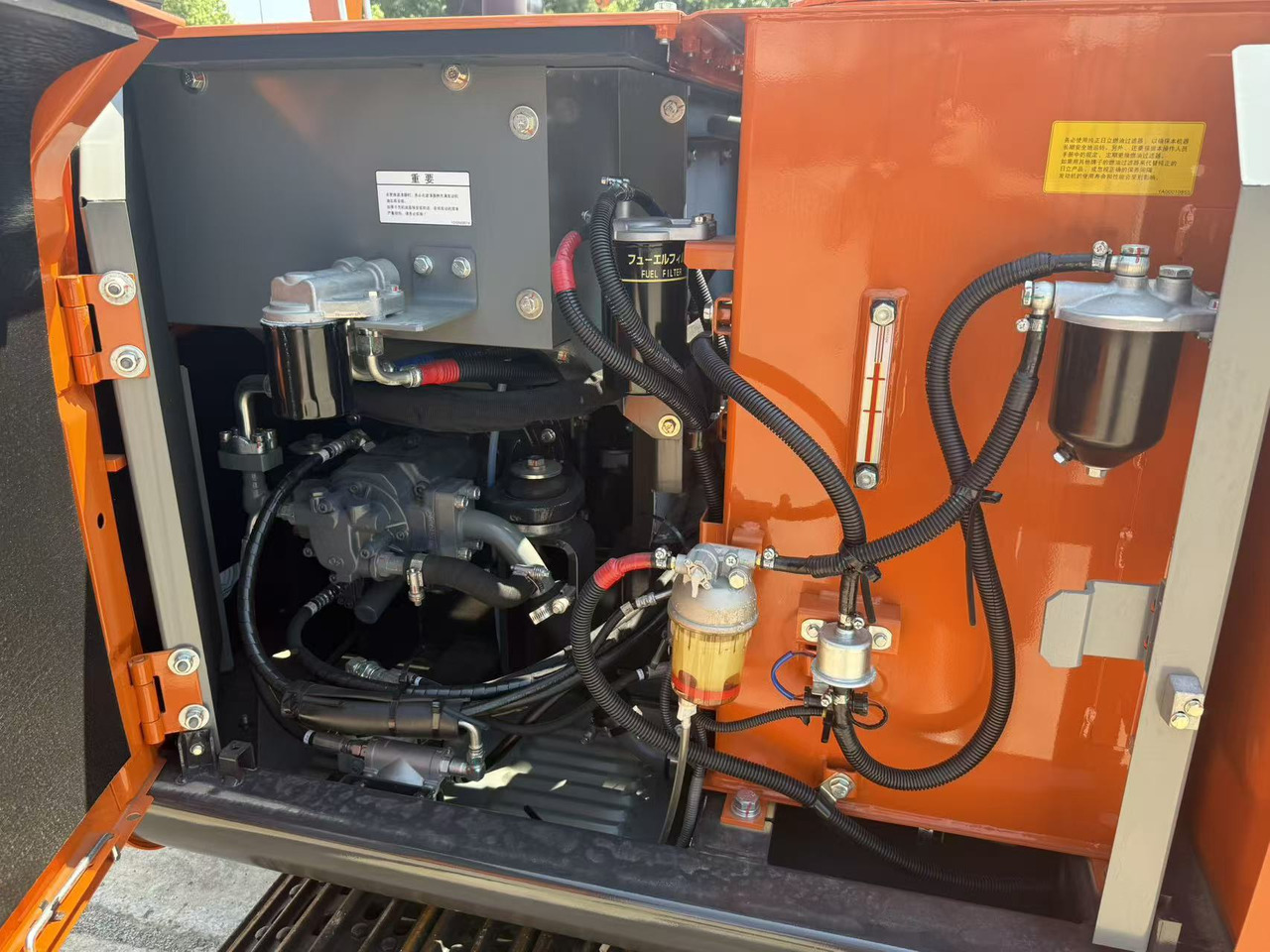 HITACHI ZX60 - Ekskavatorius: foto 5 HITACHI ZX60 - Ekskavatorius: foto 5